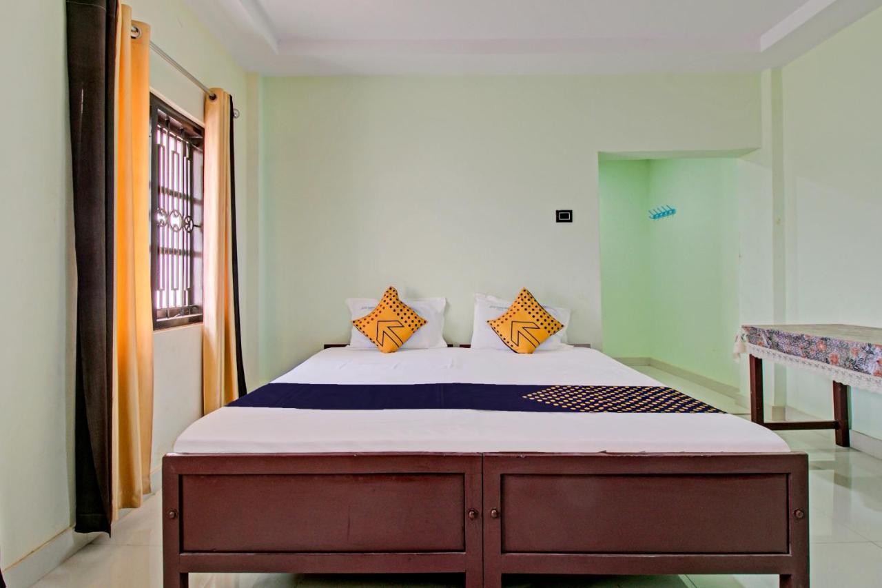 Spot On 73862 Jaya Tourist Home Varkala Buitenkant foto