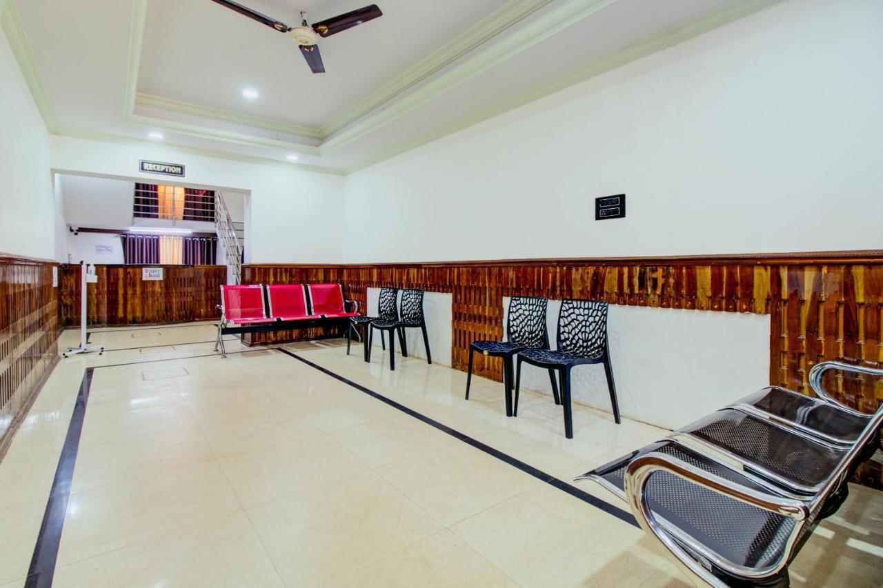 Spot On 73862 Jaya Tourist Home Varkala Buitenkant foto